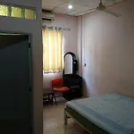Thee Thee Guesthouse